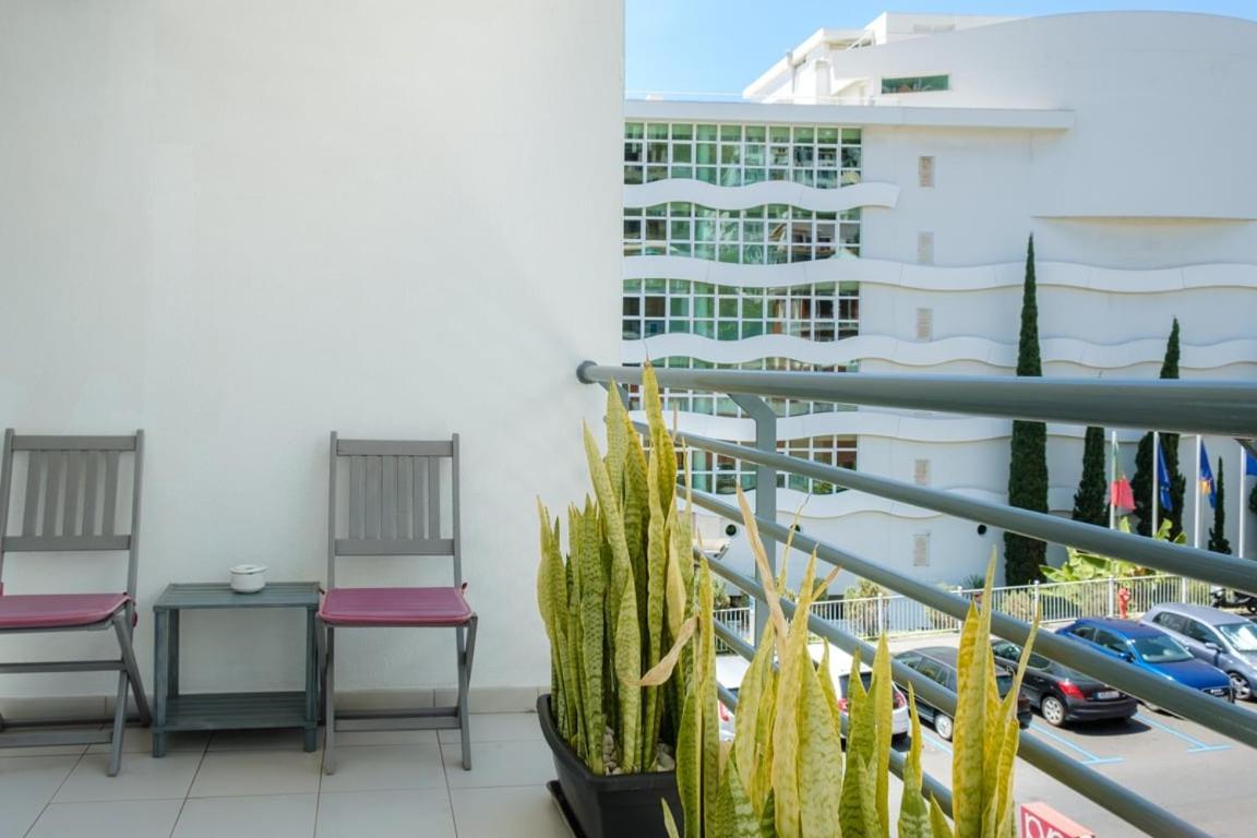 Appartamento Guestready - A Sunny Delight In Funchal Esterno foto